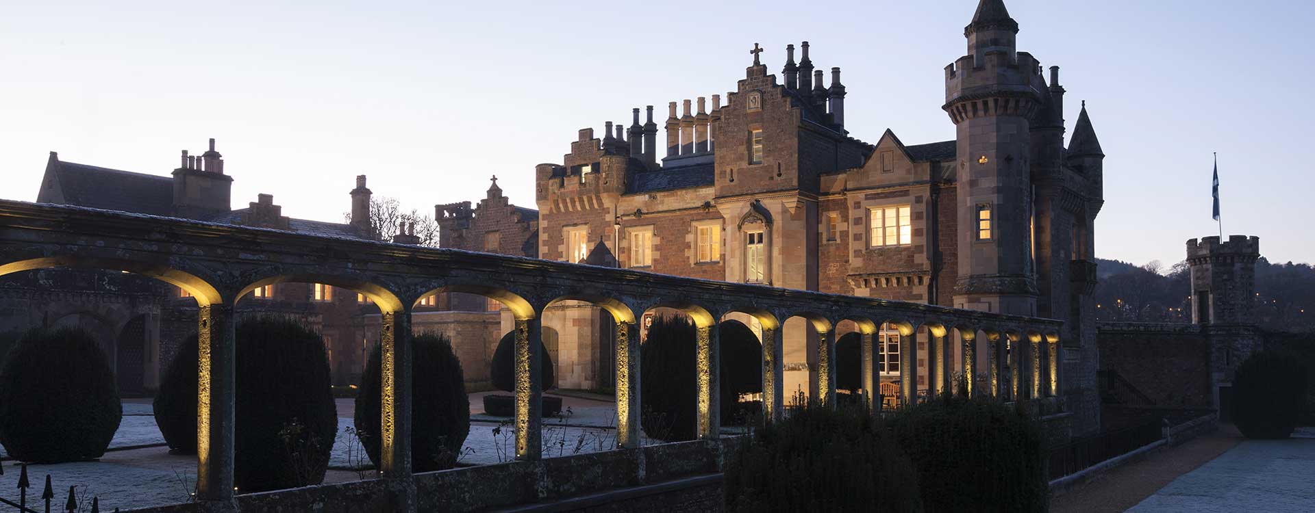 led lighting at abbotsford house